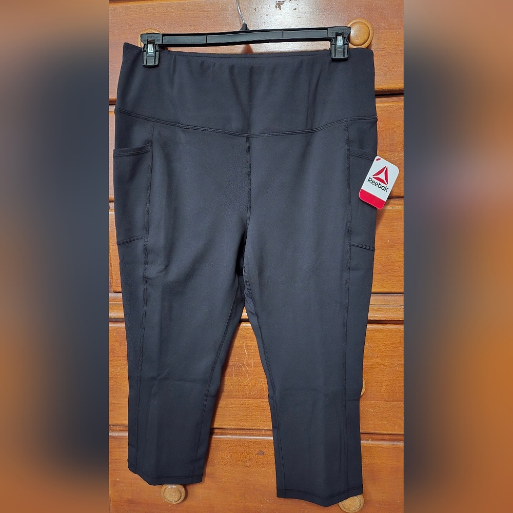 NWT Reebok Everyday  Pocket Capri XL